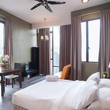Empihaus 001 Empire Damansara Appartement Petaling Jaya Buitenkant foto