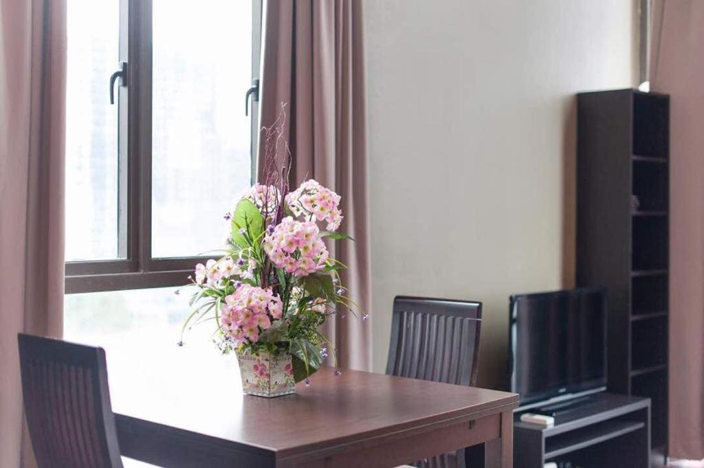 Empihaus 001 Empire Damansara Appartement Petaling Jaya Buitenkant foto